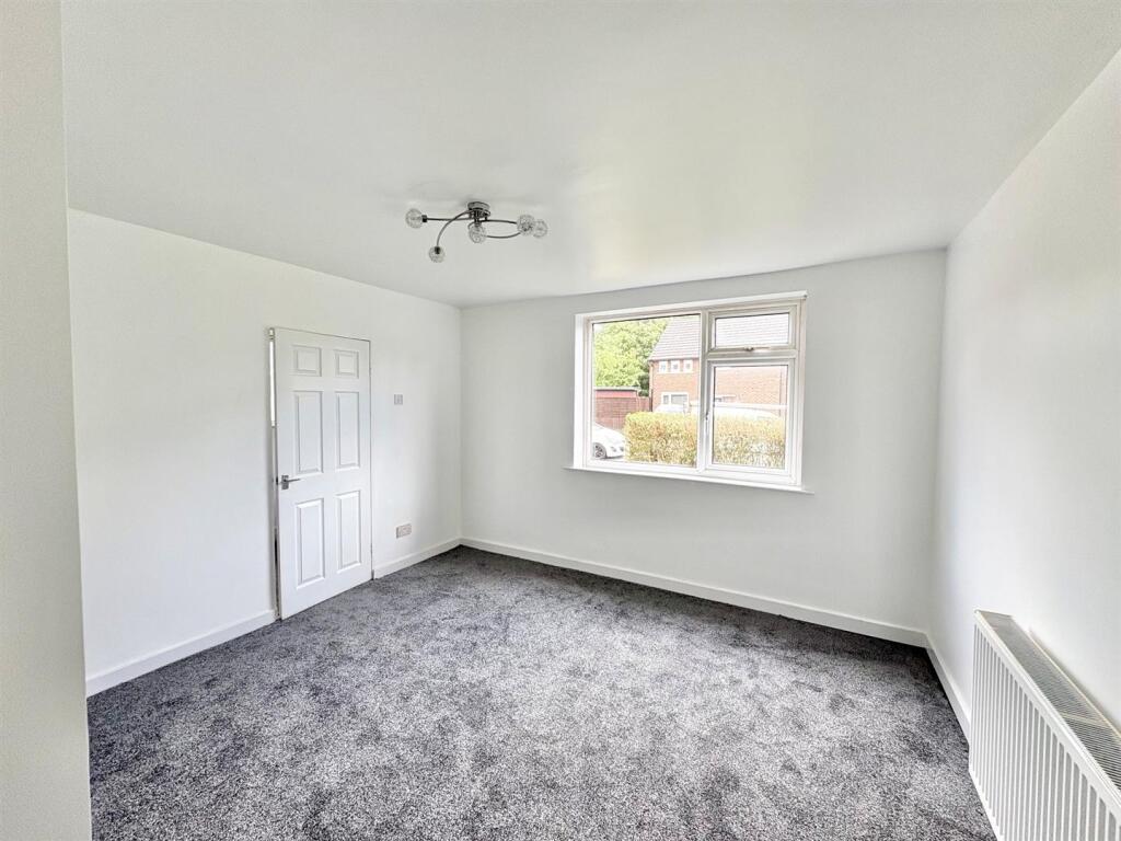House in Leigh, Gin Pit - View 2