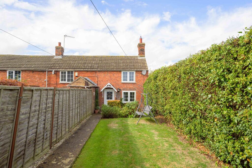 Main image of property: 18 Station Road, Halton Holegate, PE23