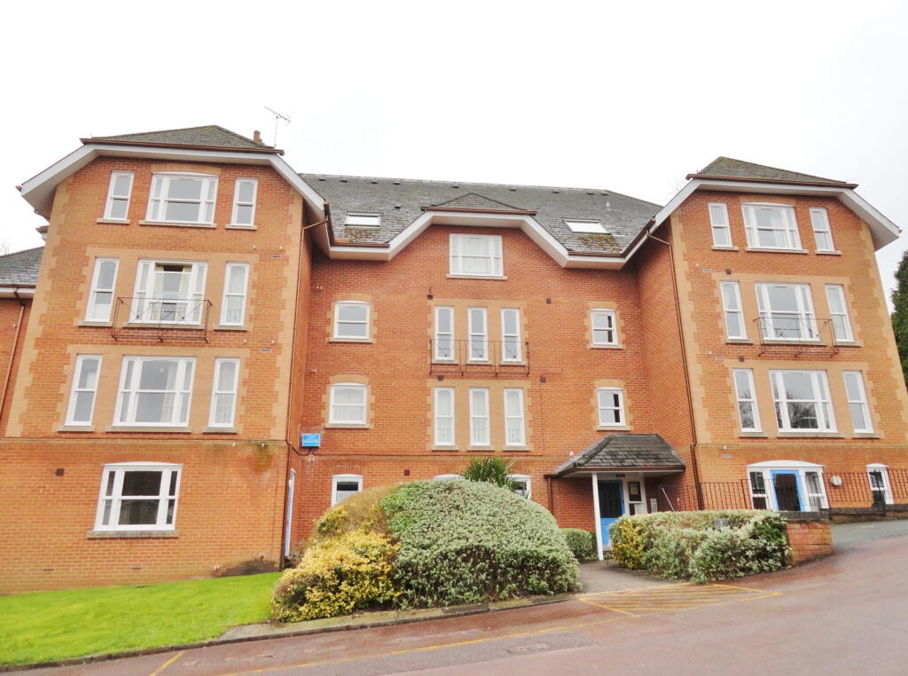 Main image of property: Ashgrove, 139 Worcester Road, Malvern WR14 1ET