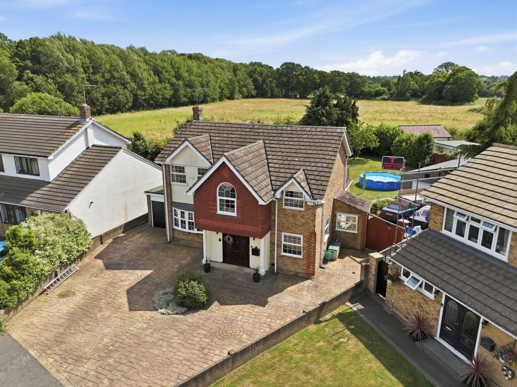 Main image of property: Fen Close, Shenfield CM15