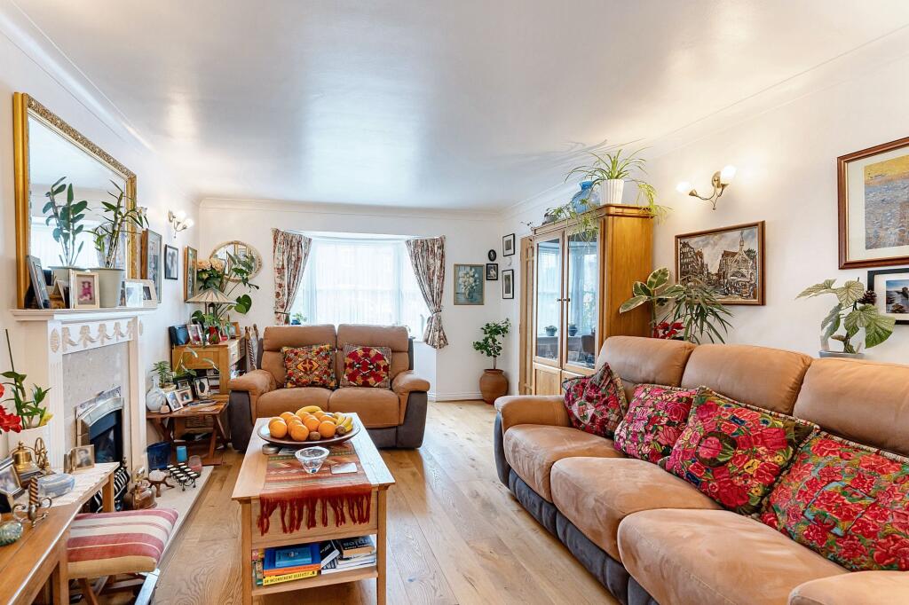 The Paddock, Longworth, OX13 photo 2