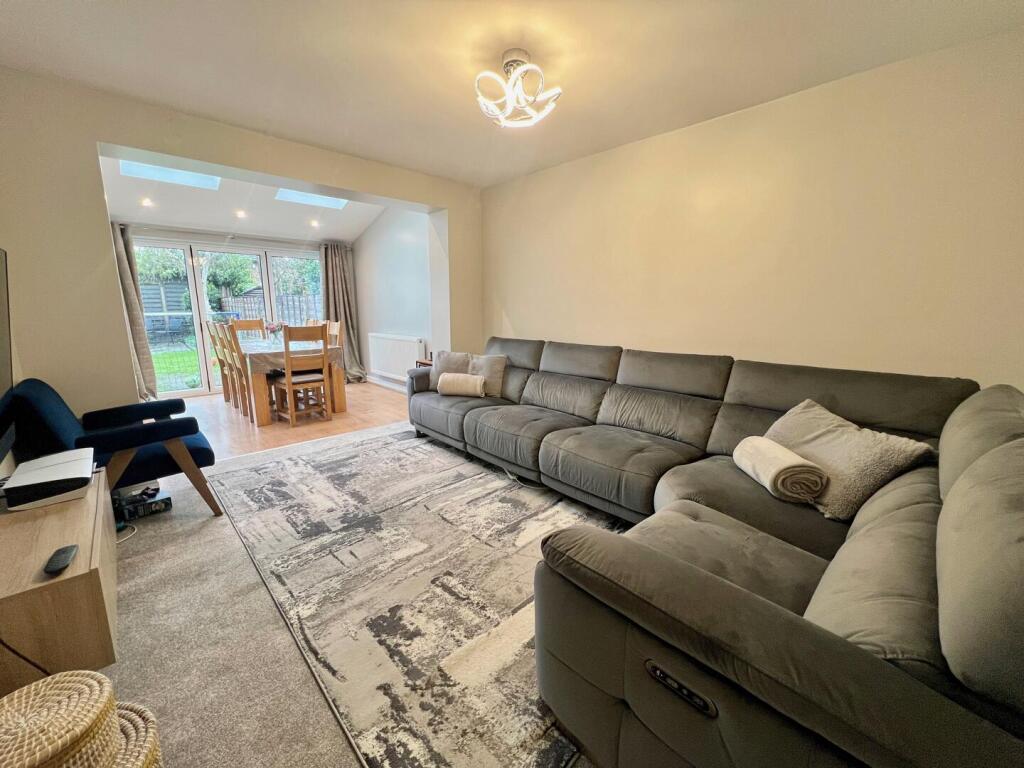 Langdale Road, Sale photo 2