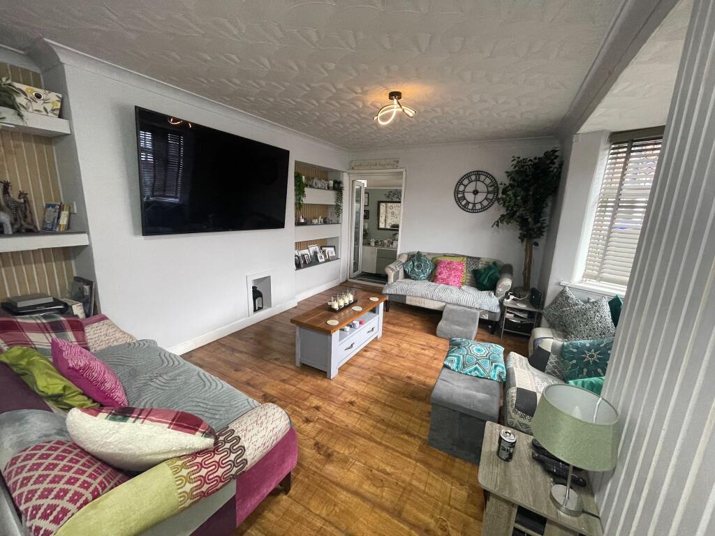 Longhey Road, Manchester, M22 photo 4