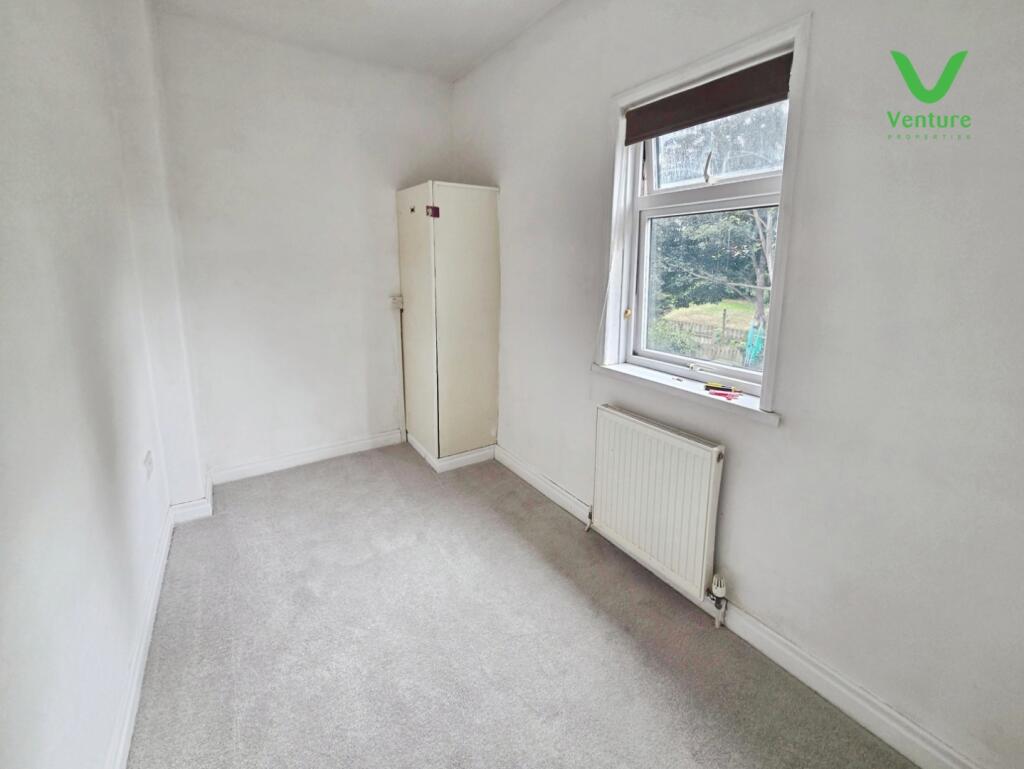 House in Darlington, Greater Willington - More