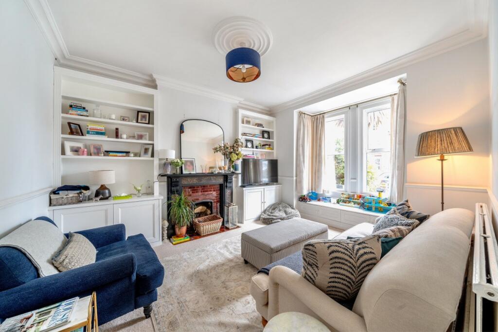 Main image of property: Barrow Road, Streatham, London, SW16
