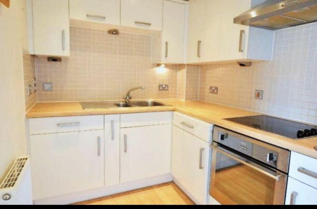 Apartment in Harrow - View 3