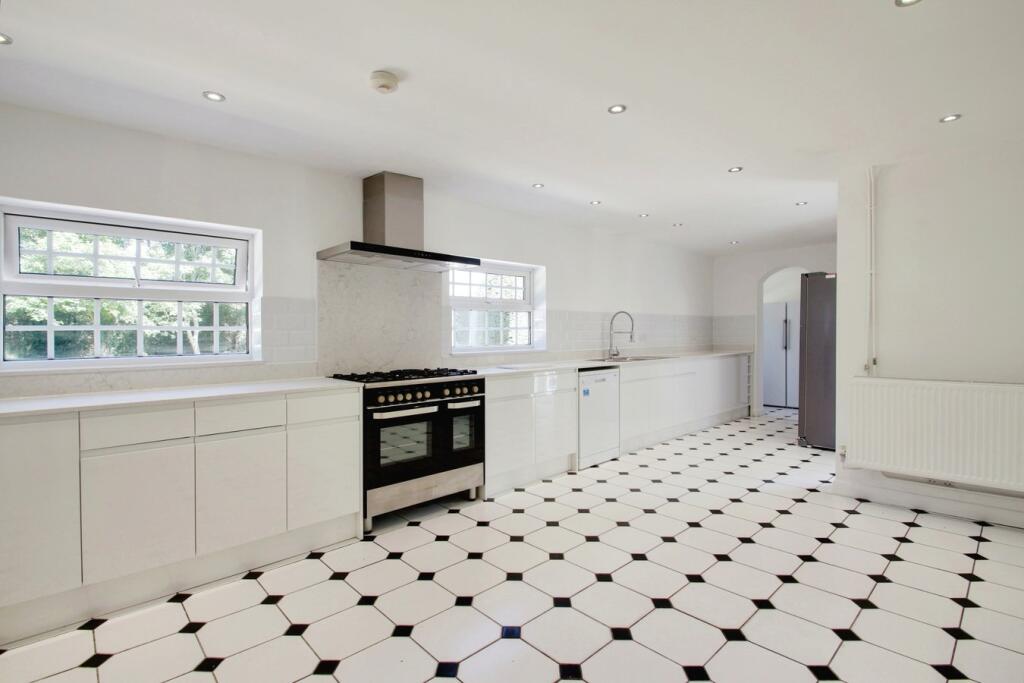 Slough Road, Iver, SL0 – pohled 2
