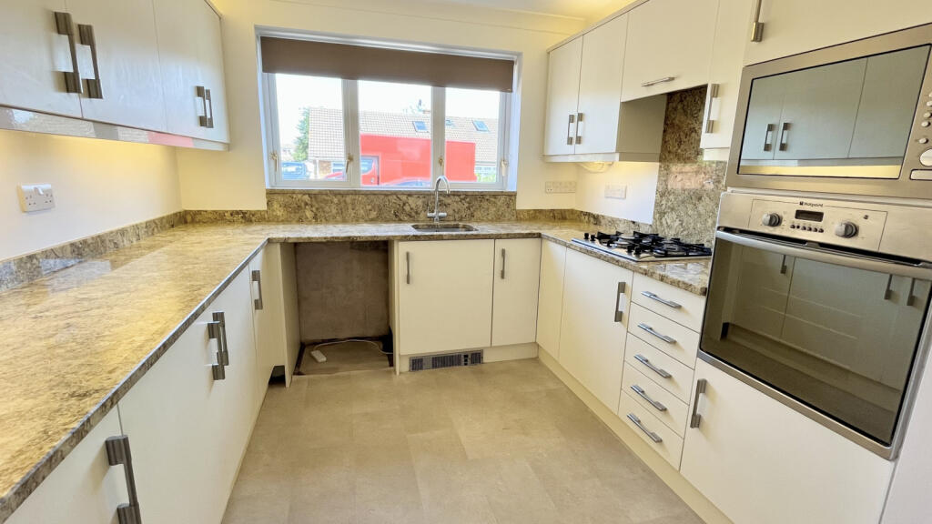 House in Dartford, Sutton-at-Hone and Hawley - More