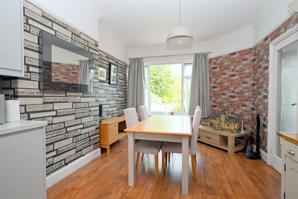 House in Eastbourne, East Sussex - View 5