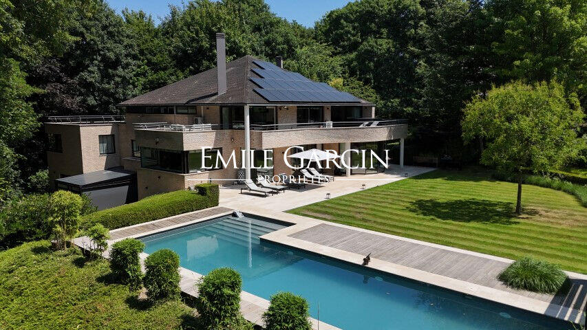 Main image of property: Flemish Brabant, Halle-Vilvoorde, St-Genesius-Rode