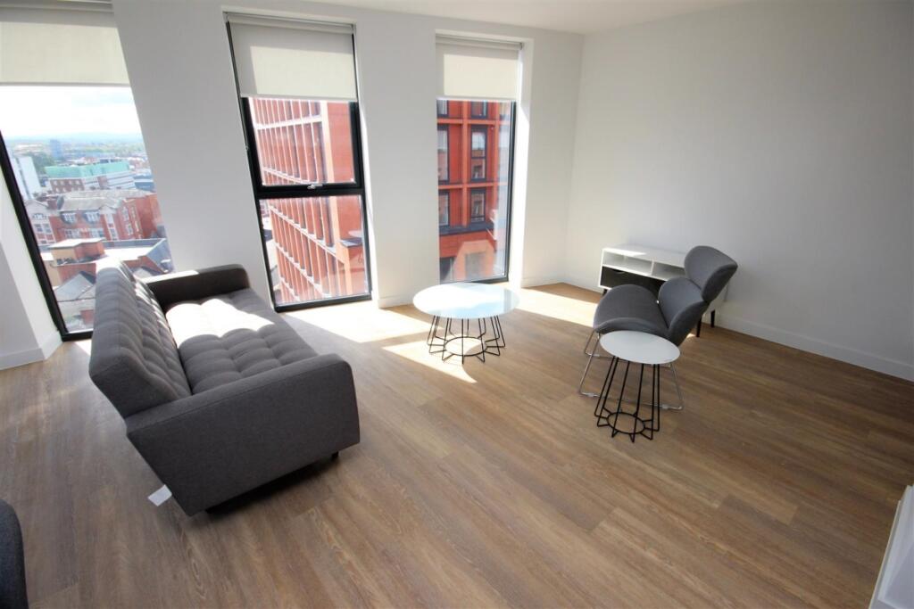 Apartment in Manchester - View 5