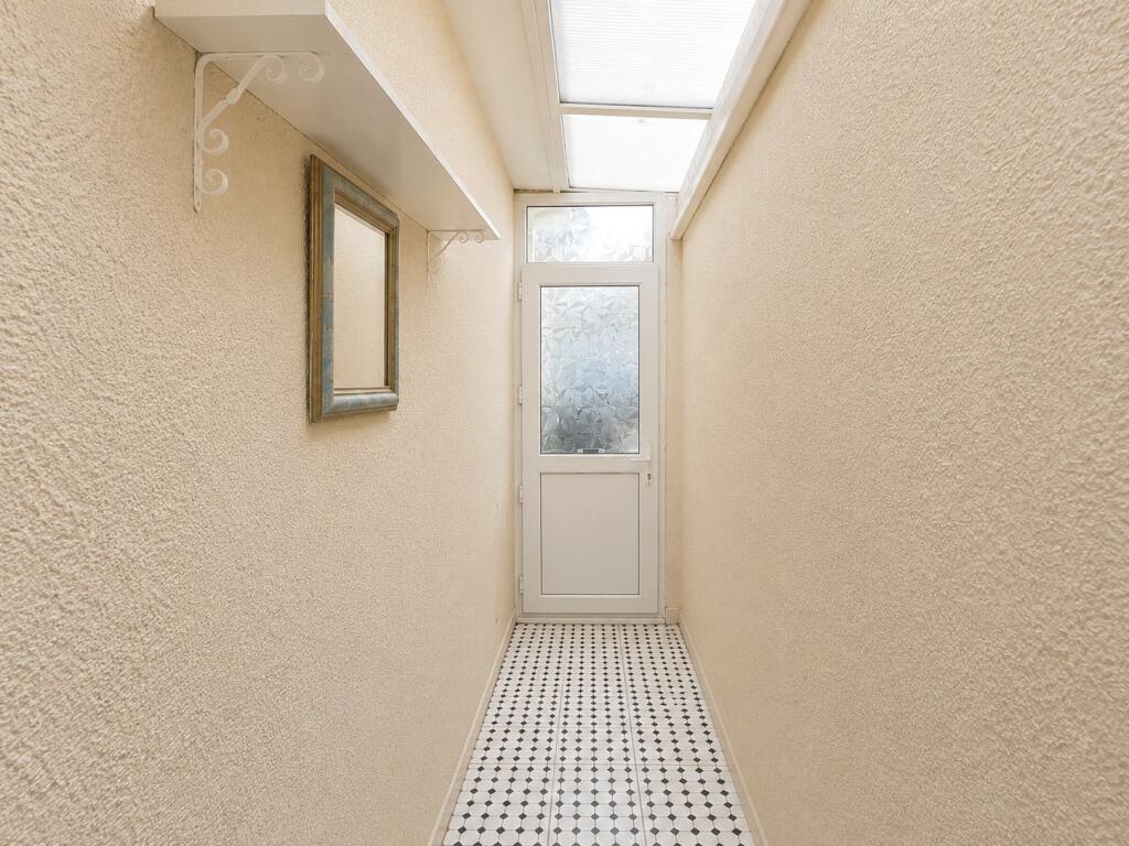 House in Torpoint - More