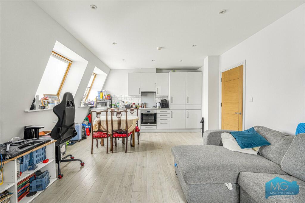 Main image of property: High Road, London, N20