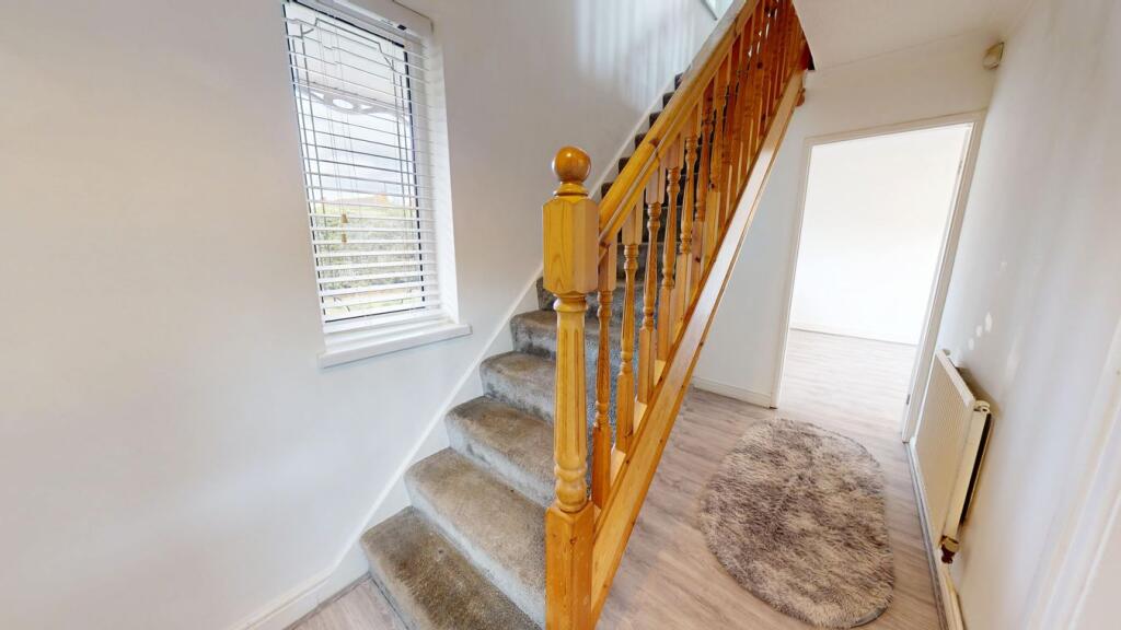 House in Doncaster, Armthorpe - View 5