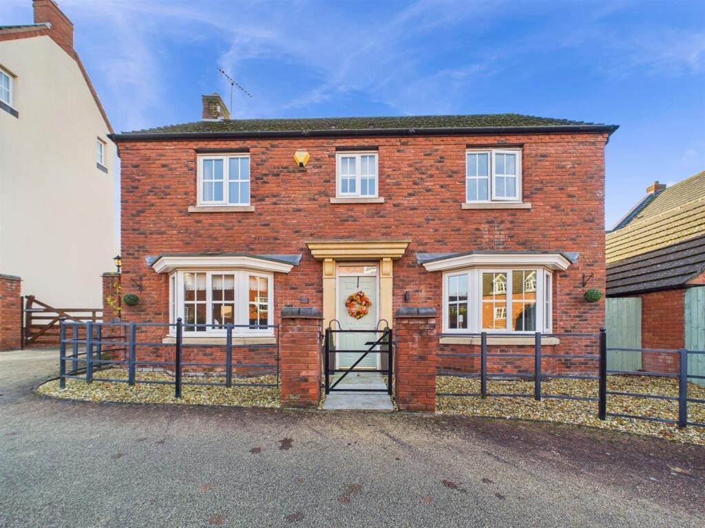 Main image of property: Ealand Street, Rolleston-On-Dove, DE13 9AY