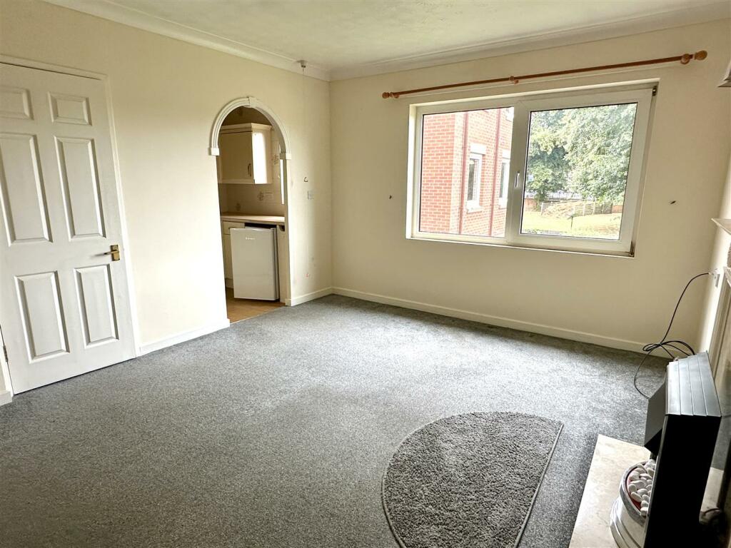 Additional image 4 of School Road, Alcester