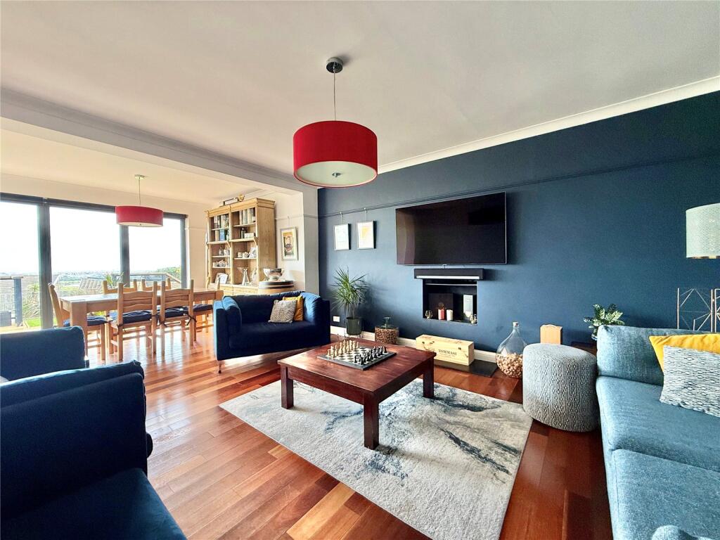 House in Eastbourne, East Sussex - View 2