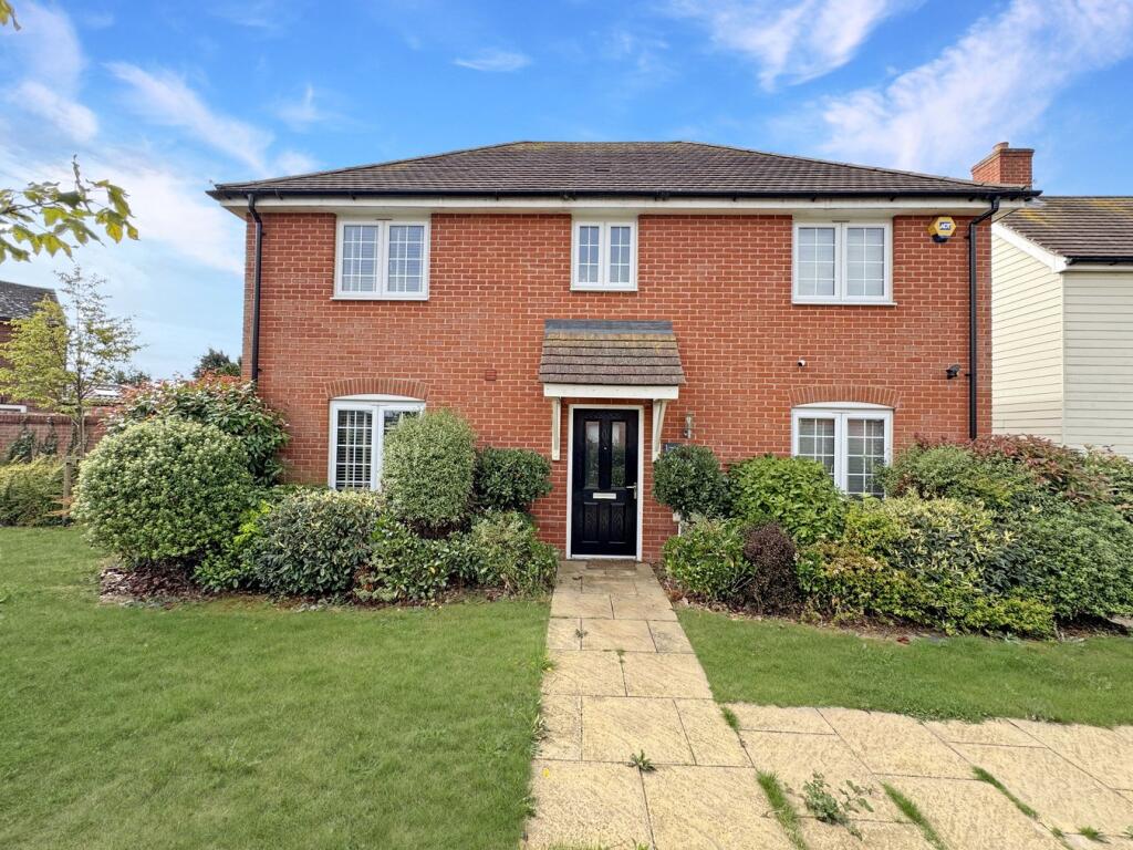 4-bed detached on Pippin Way, Alresford, Colchester, CO7, £400,000