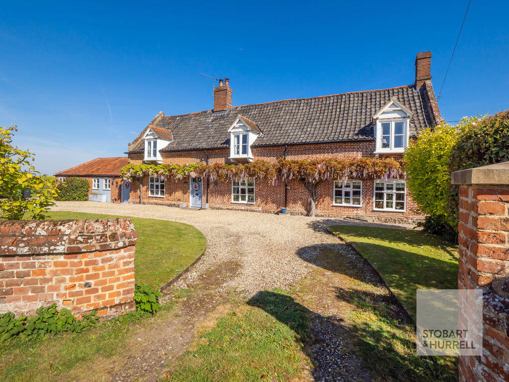 Main image of property: Lilac Farmhouse, Long Common Road, Swanton Abbott, Norfolk