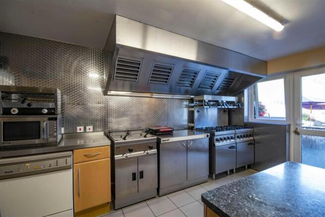 Kitchen.jpg