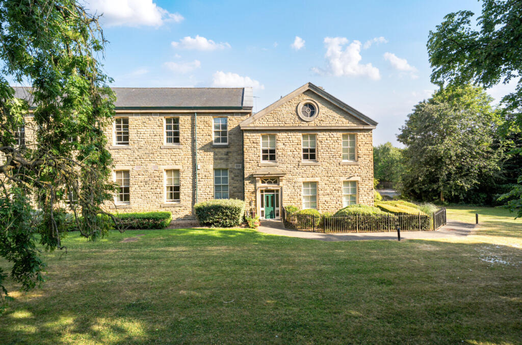 Main image of property: Stoneleigh Court, Shadwell, Leeds, LS17