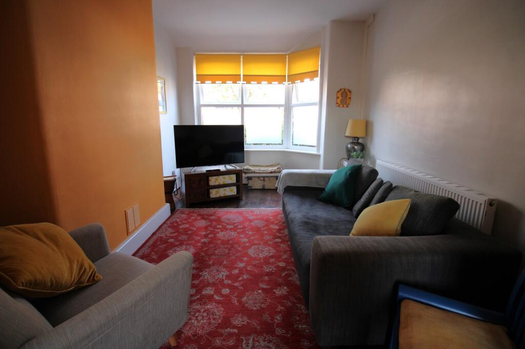 House in Manchester, Old Trafford - View 4