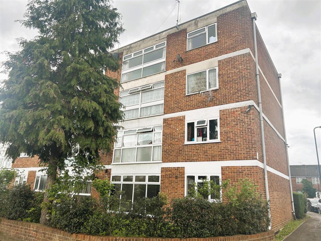 Main image of property: Mark Close, Southall