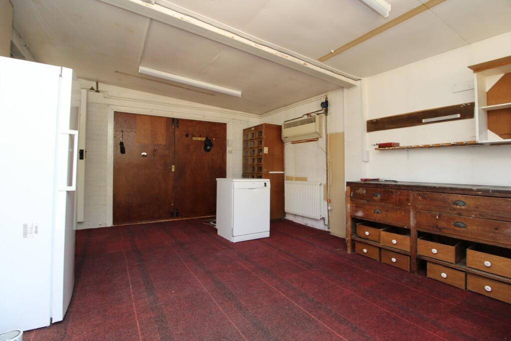 Additional image 23 of Grove Avenue, Harpenden, AL5