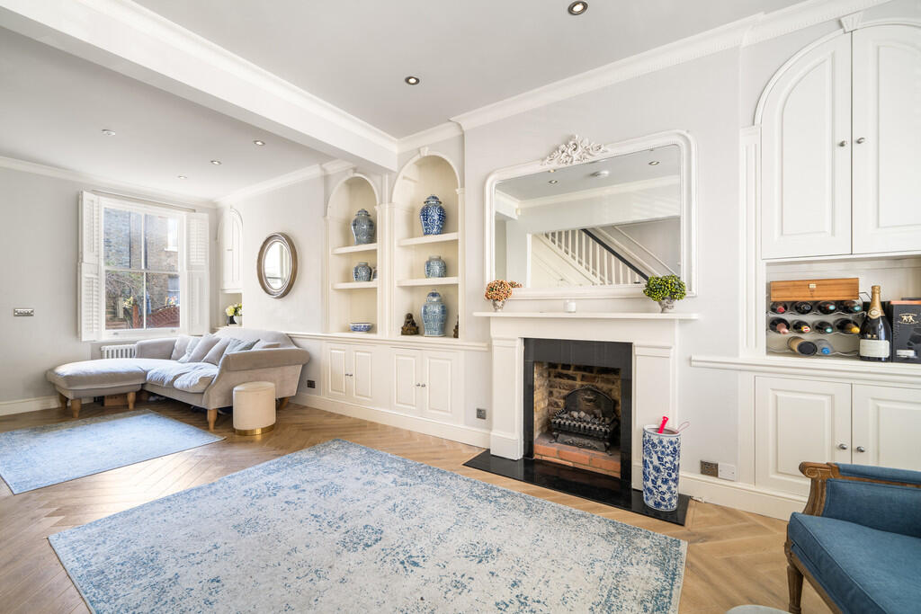 Main image of property: Uverdale Road, Chelsea