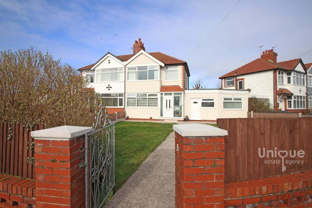 4-bed semi-detached on North Drive,  Thornton-Cleveleys, FY5, £220,000