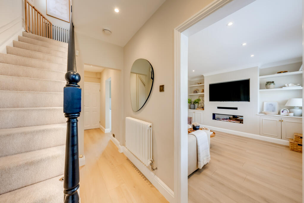 House in Swanley, St Mary's - View 4