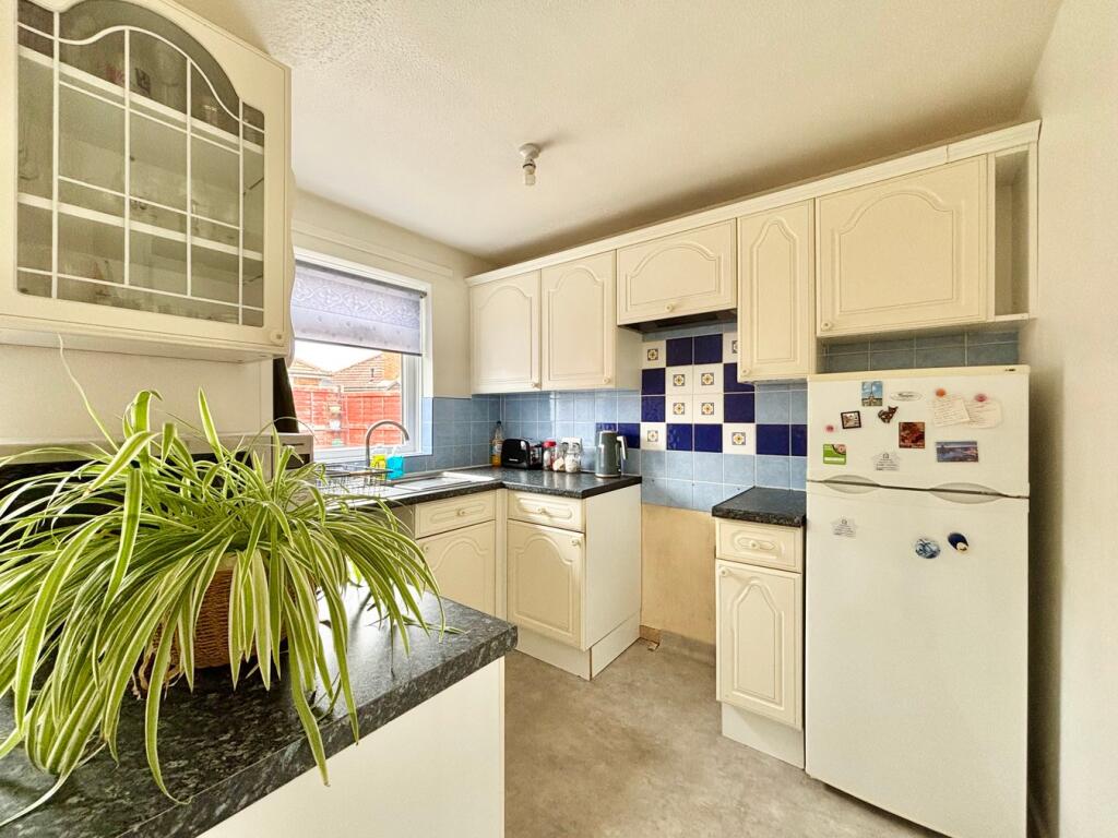 Pankhurst Close, Bexhill-on-Sea, TN39 photo 4