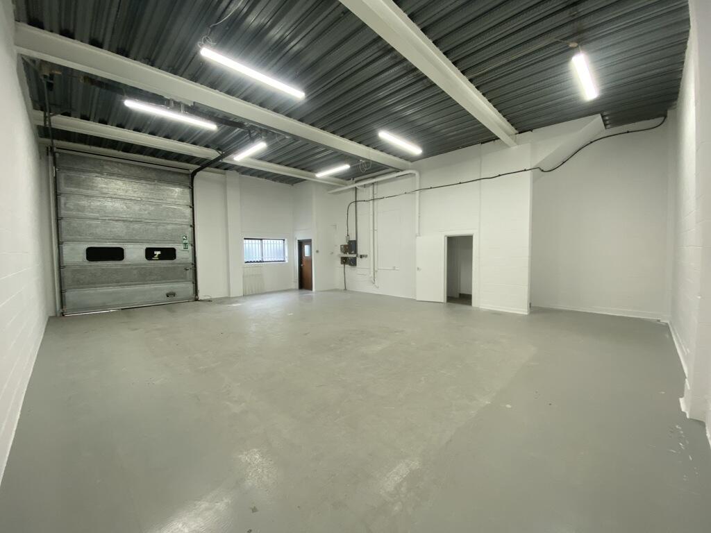 Photo 18