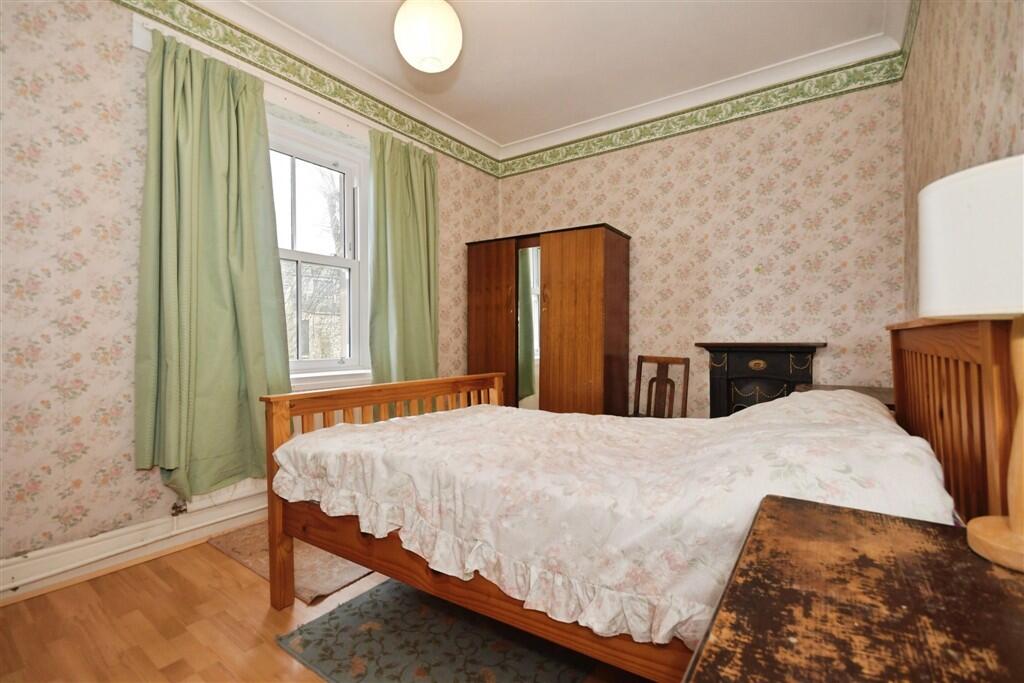 Alport Lane, Youlgrave, BAKEWELL - More