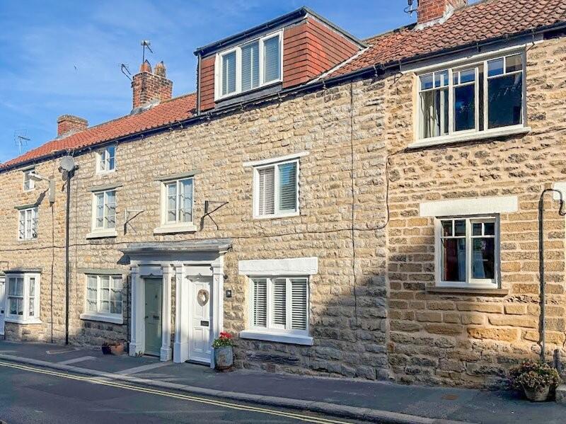 Main image of property: 58 West End, Kirkbymoorside, York, YO62 6AF