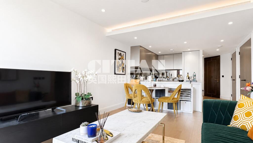 Apartment in London - View 5