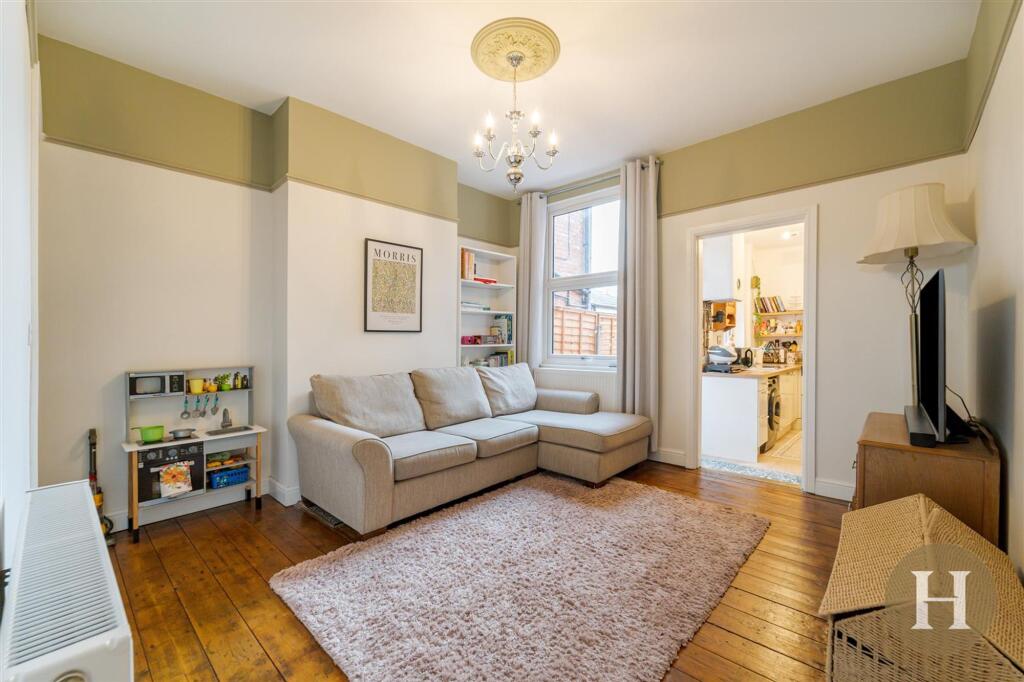 House in Birmingham, West Midlands - View 2