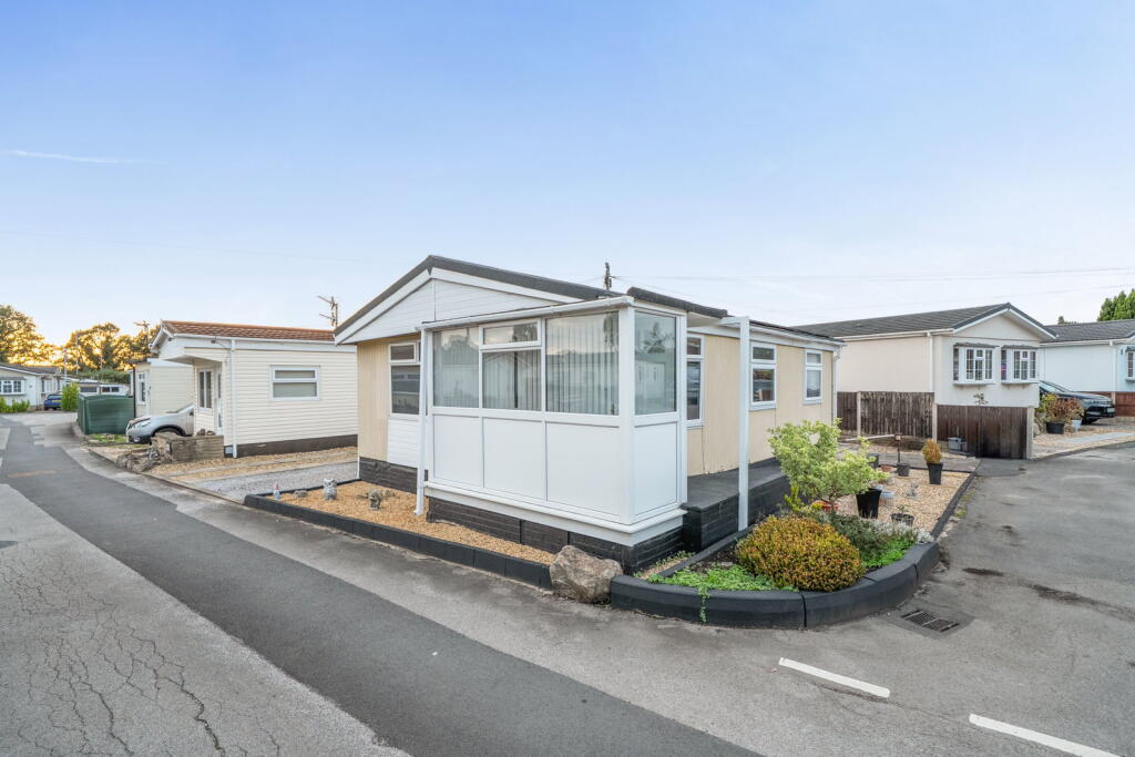 House in Chorley, Clayton-le-Woods