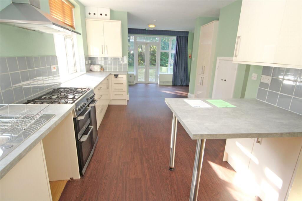 Fernhill Road, New Milton, Hampshire, BH25 - View 4