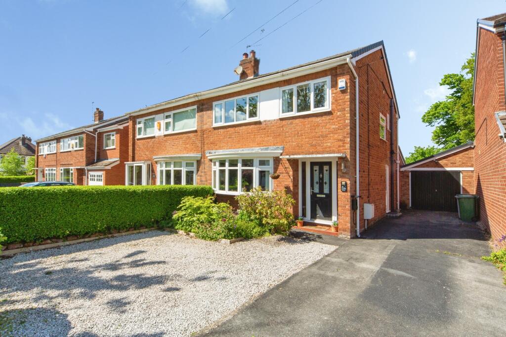 Main image of property: Manor Road, Wirral, CH62