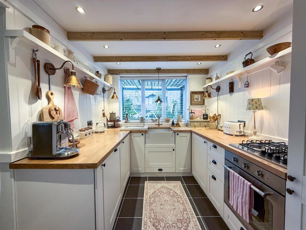Congleton Road, Biddulph photo 3
