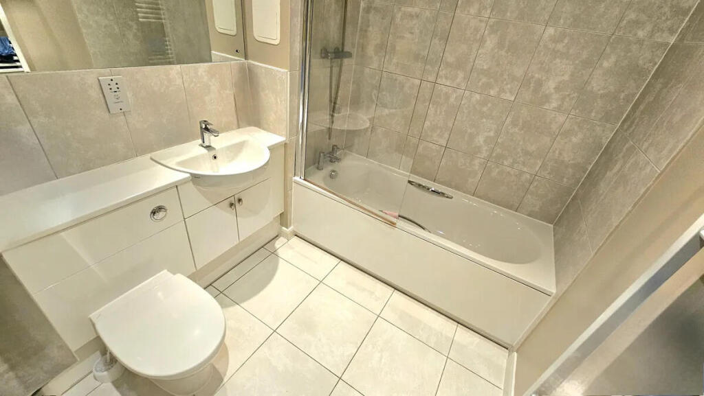 Apartment in London - View 4
