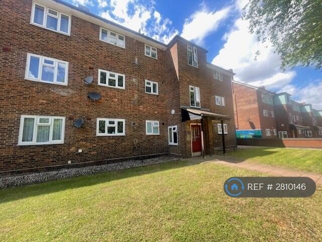 Main image of property: Cam Green, South Ockendon, RM15