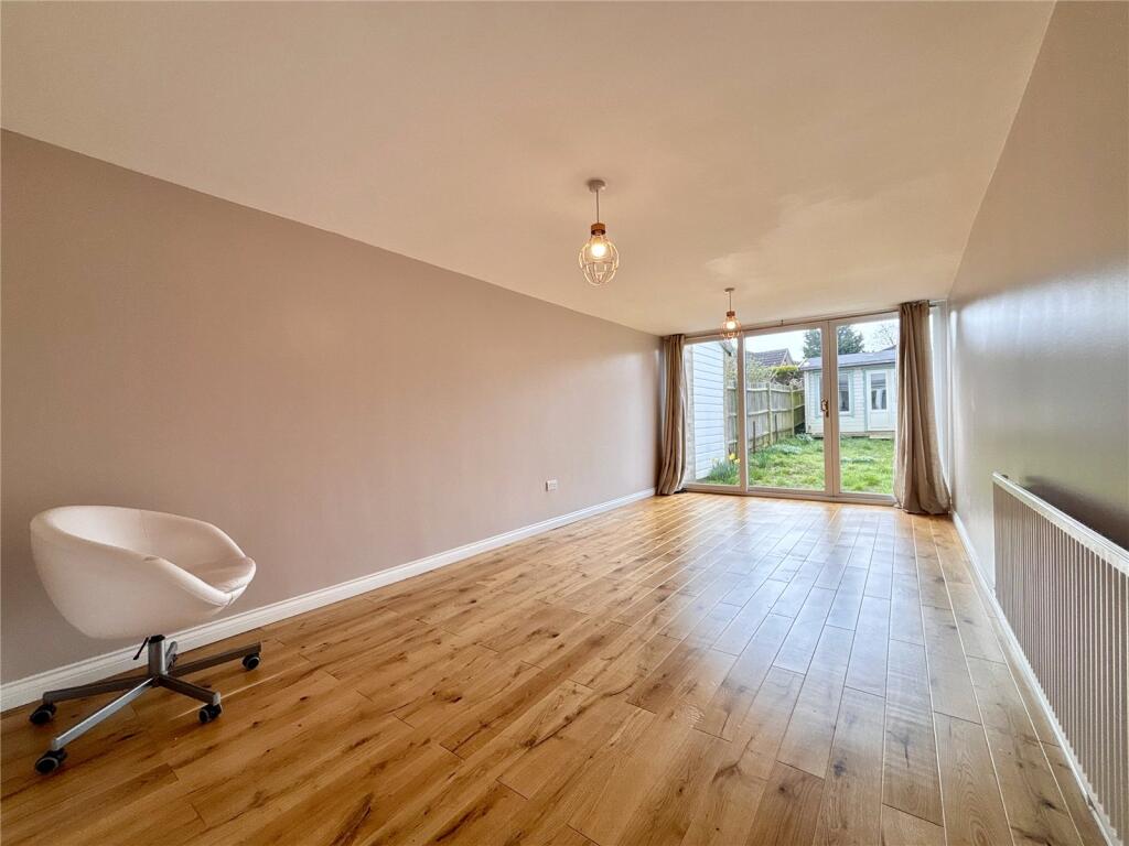 House in Reading - View 3