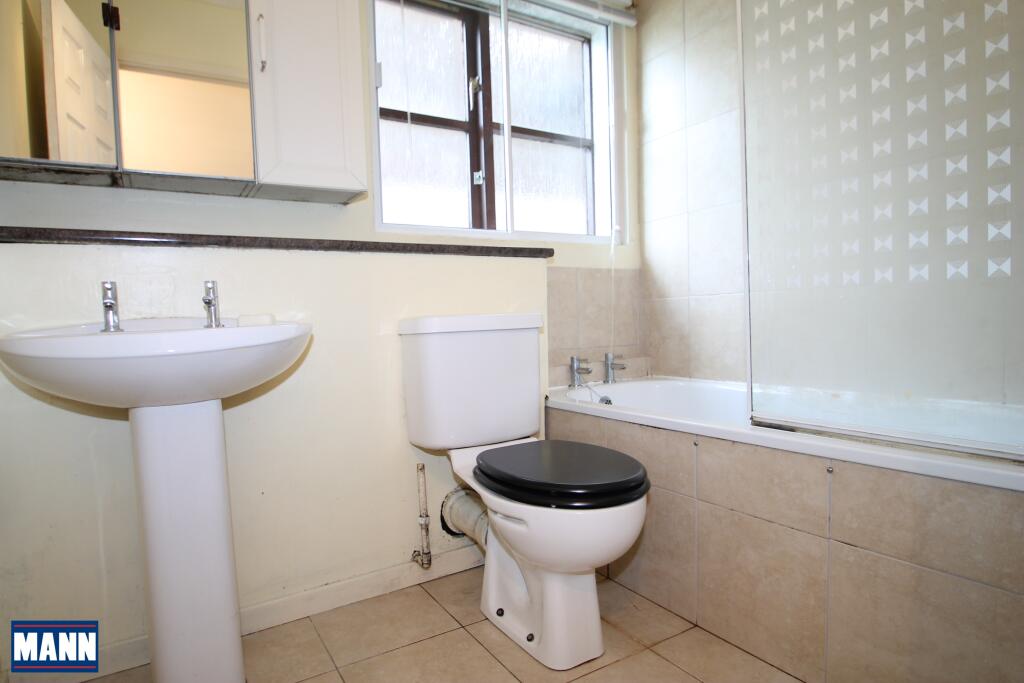Apartment in Dartford - View 4
