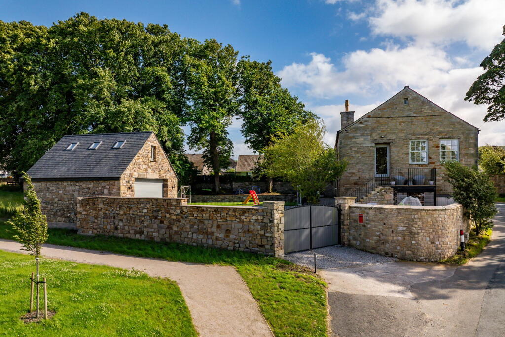 House in Lancaster - View 4