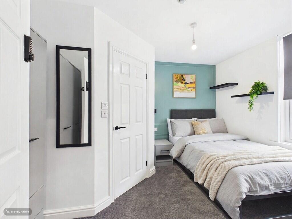 House in Newcastle upon Tyne - View 2