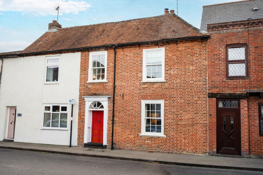 Main image of property: Winchester Street, Whitchurch, RG28 7AH
