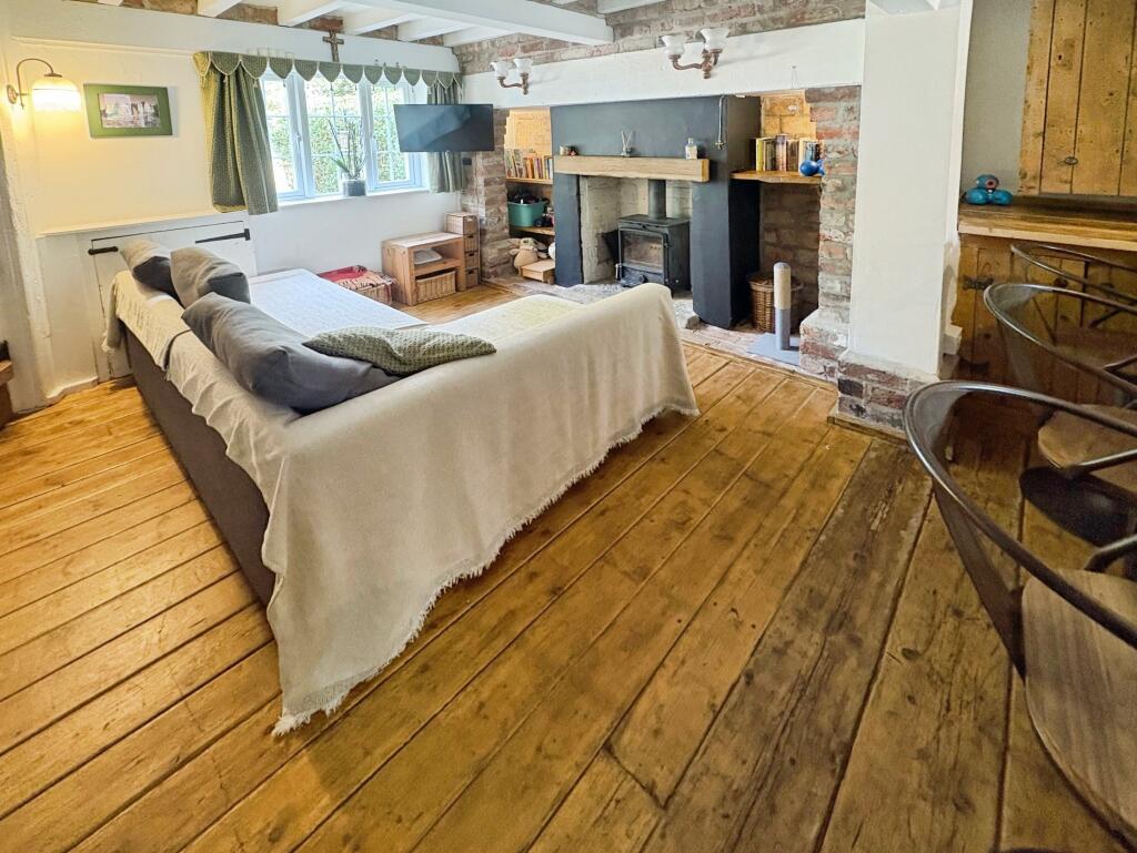 House in Nottingham, Ruddington - View 2