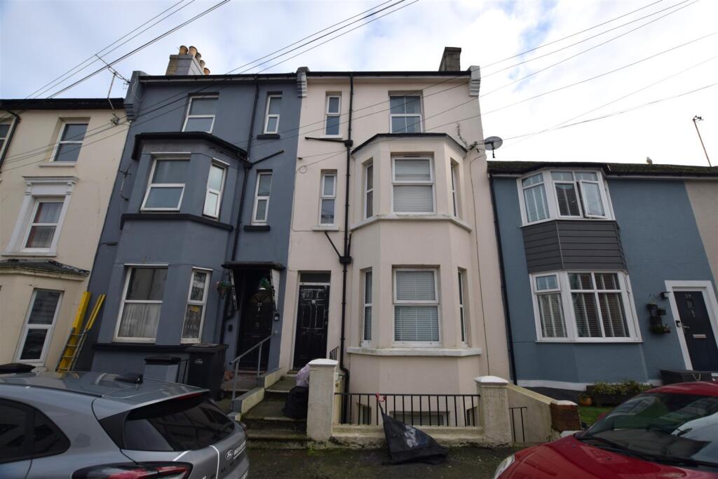 Main image of property: Earl Street, Hastings